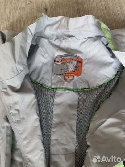 Спортивный костюм