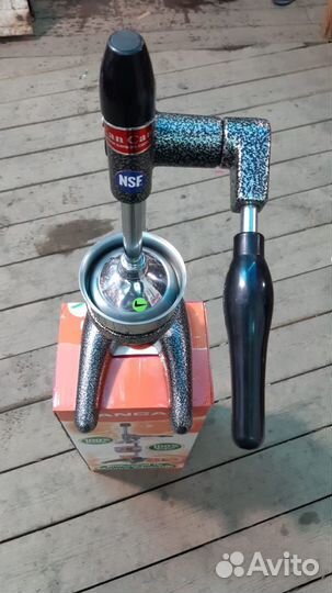 Соковыжималка кан/кан с одной ручкой