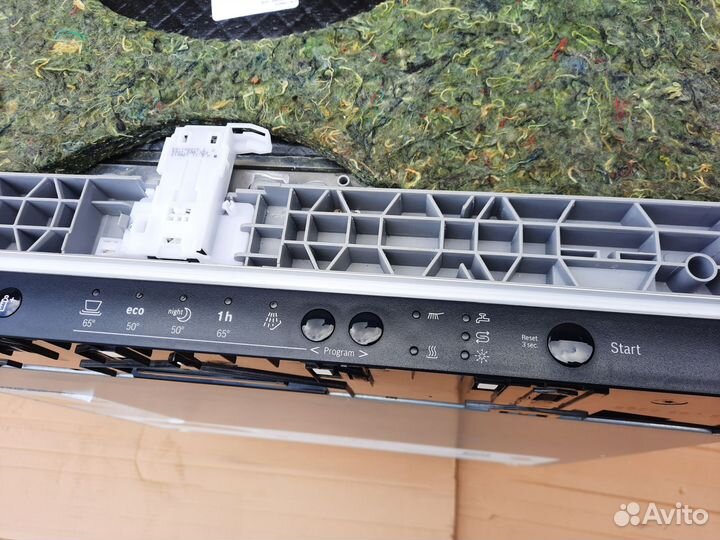 Посудомоечная машина Bosch Serie 2 SMV25CX02R