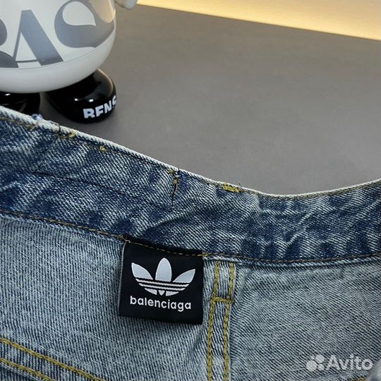 Balenciaga adidas джинсы
