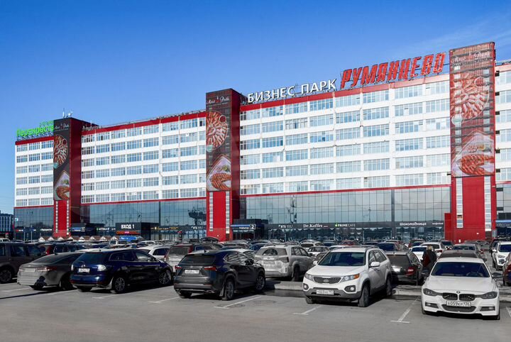 Торговая площадь, 13 м²