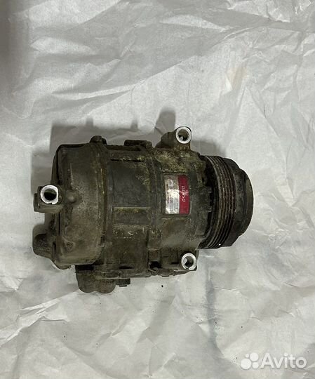 Компрессор кондиционера BMW