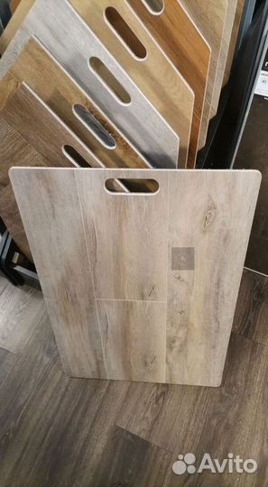 Кварцвиниловая плитка клеевая