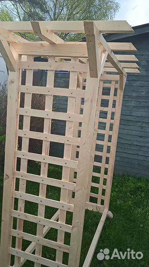 Арка садовая