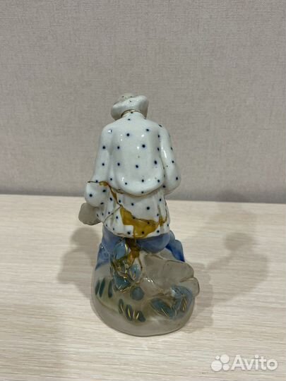 Статуэтка Старик и золотая рыбка