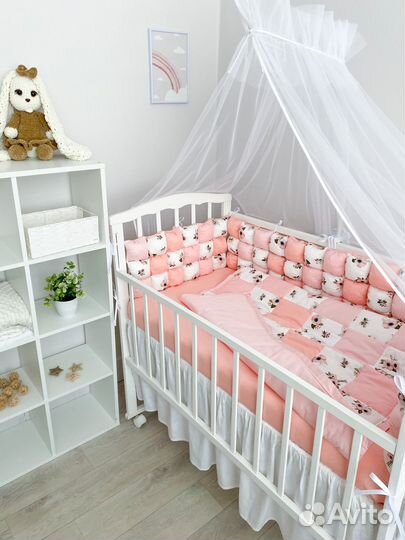 Бортики в кроватку (в наличии)