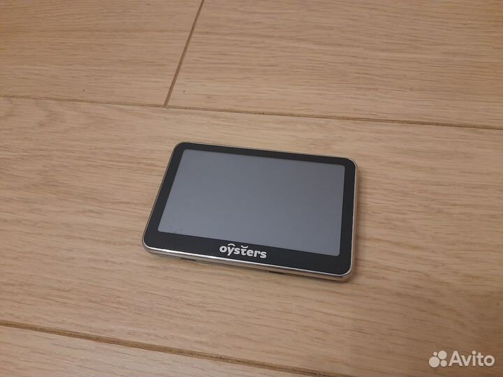 GPS навигатор Oysters Chrom 1000