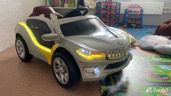 Детский электромобиль bmw