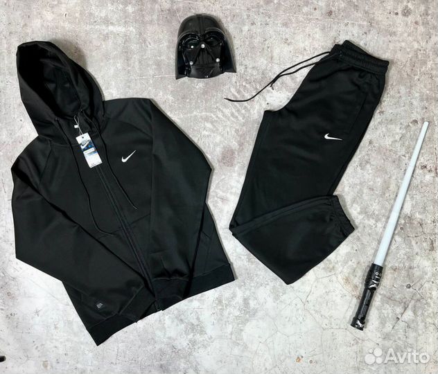 Спортивные костюмы Nike