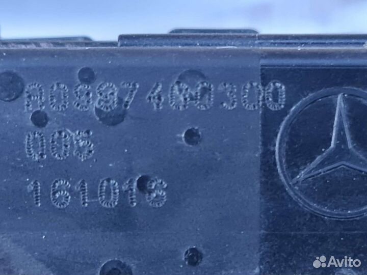 Замок двери багажника Mercedes GLE292