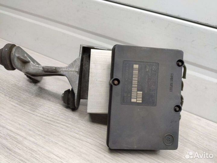 Блок ABS Mercedes C W203