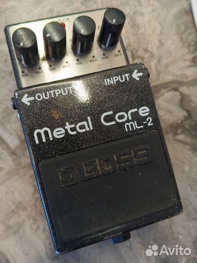 Гитарная педаль Boss Metal Core