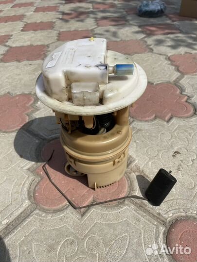 Топливный насос (модуль) пежо 206