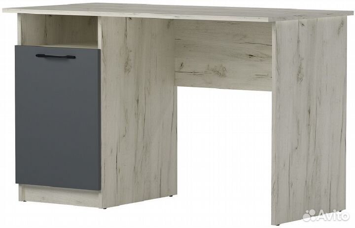 Письменный стол