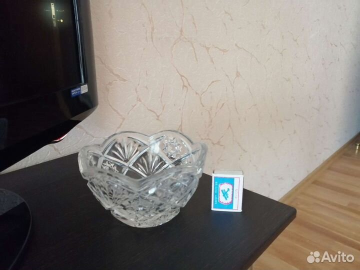 Хрустальные вазы