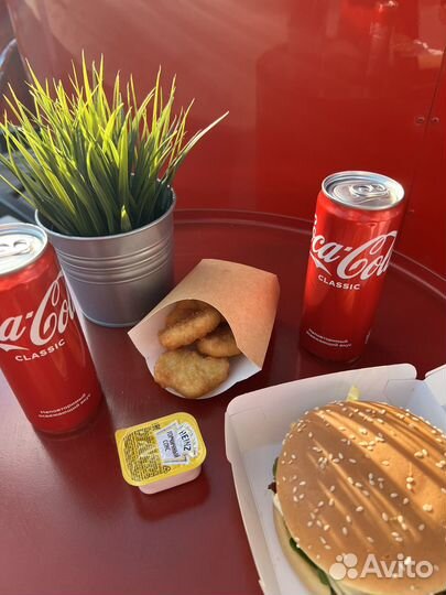 Фудтрак с оборудованием