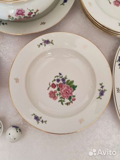 Столовый сервиз новый на 6 персон фарфор