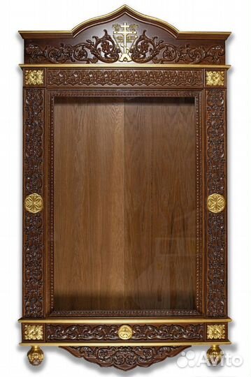 Резной киот для иконы