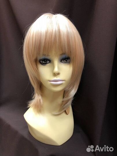 Парик из искусственных волос