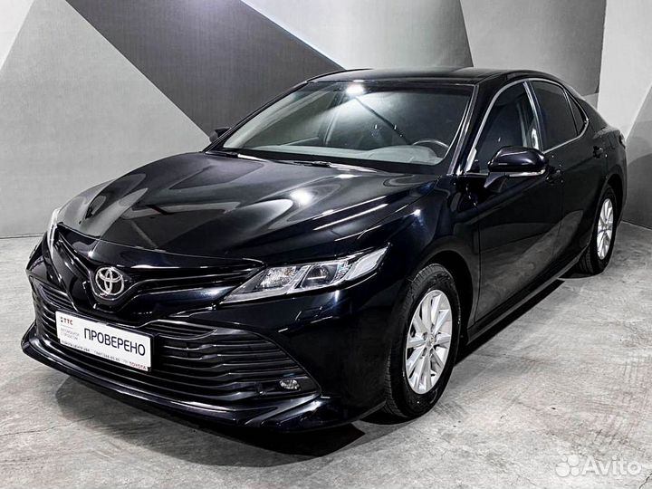 Toyota Camry, 2020