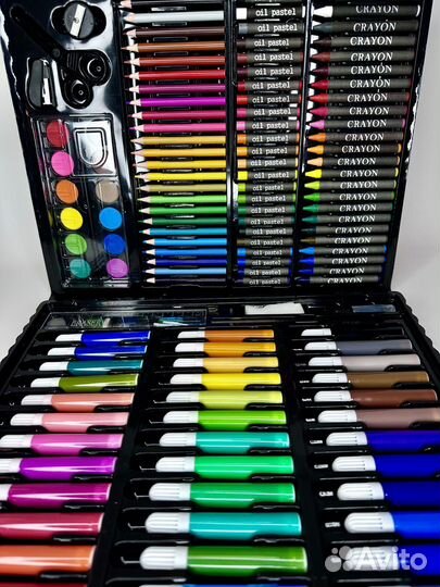 Набор для творчества и рисования в чемоданчике