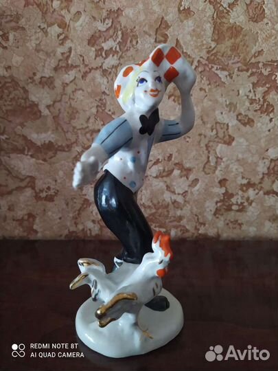 Клоун Олег Попов с петухом