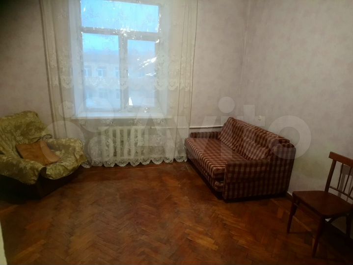 2-к. квартира, 47 м², 2/3 эт.