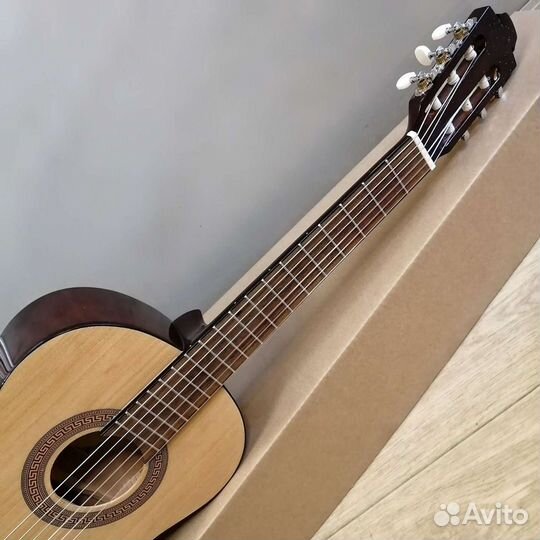 Гитара классическая новая ученическая 3/4 ель