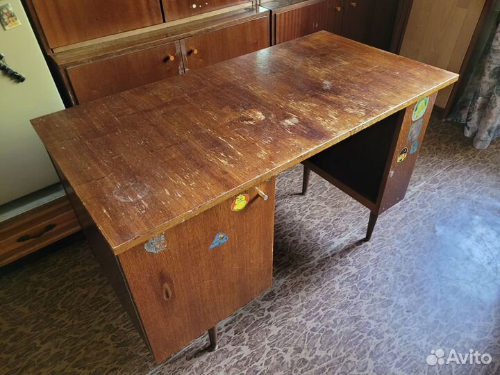 Старая мебель