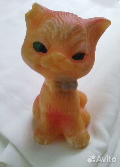 Игрушки, солдатики, детский сервиз