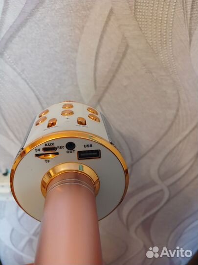 Микрофон беспроводной бу