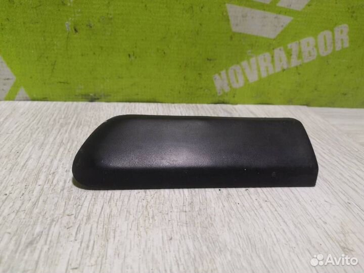 Молдинг переднего правого крыла Ровер 4-серия