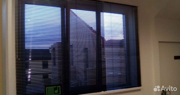 Горизонтальные жалюзи O85385-I2427