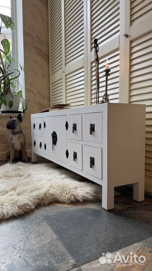 Комод не Италия