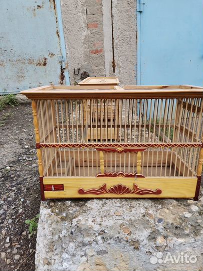 Продаю клетки для канареек и жаворонков