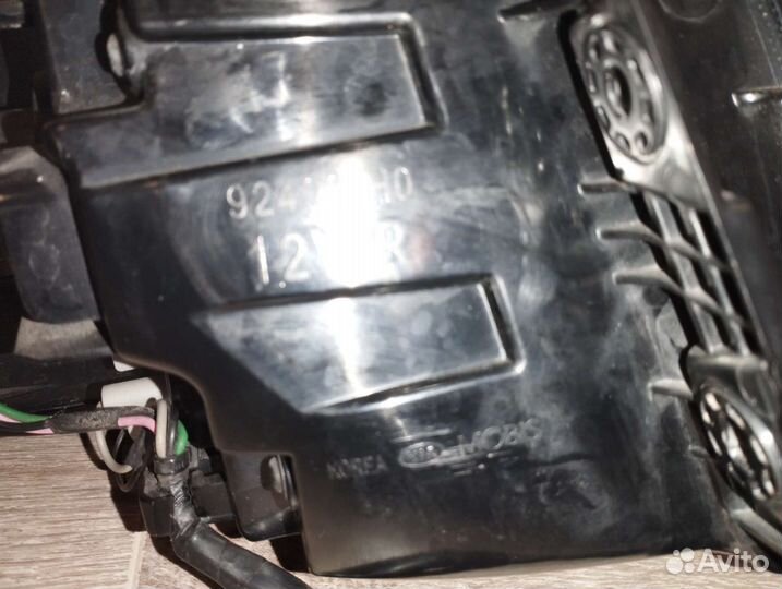 Задний правый фонарь Kia Rio 4 2017-20 92402-HO