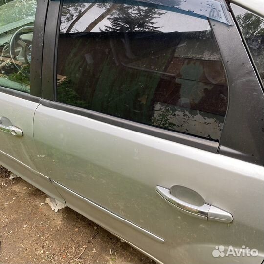 Двери на ford focus 2
