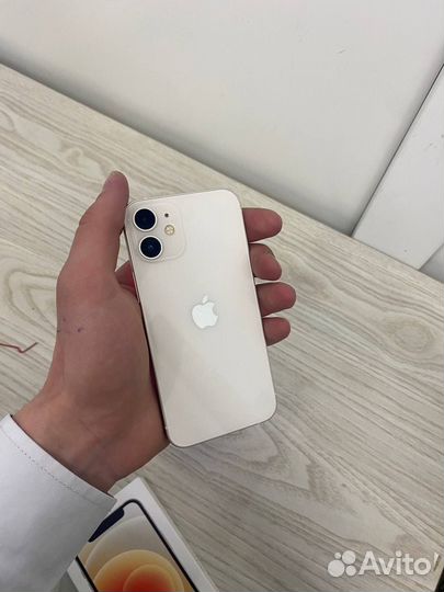 iPhone 12 mini, 64 ГБ