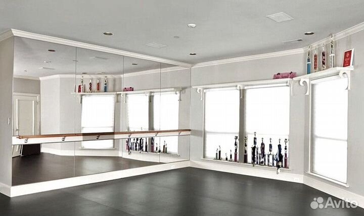 Спортзальные зеркала и стекла