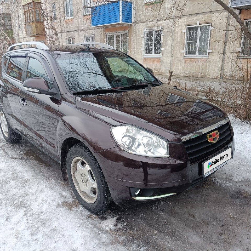 Geely Emgrand X7: фото владельца
