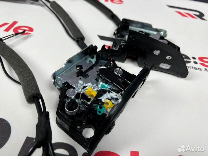 Доводчики дверей Audi K2014