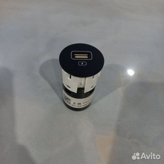 Блок USB Kia Rio