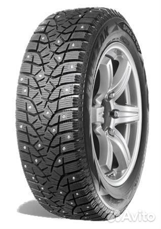 Bridgestone Blizzak Spike-02 SUV 215/70 R16 100T