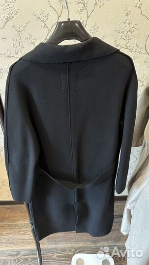 Новое пальто Mango, босоножки Zara 39 р-р