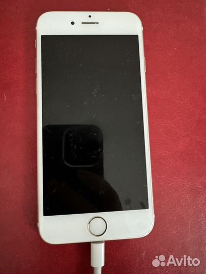 iPhone 6S, 64 ГБ