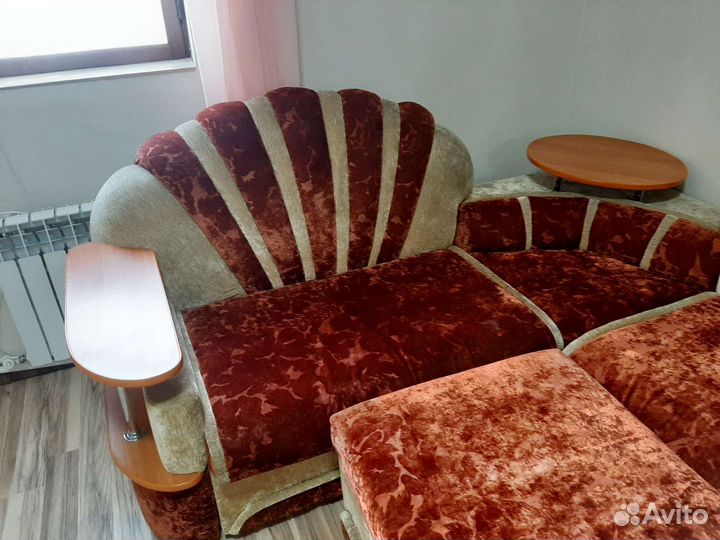 Диван угловой