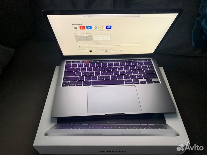 Macbook pro 13 m2 512