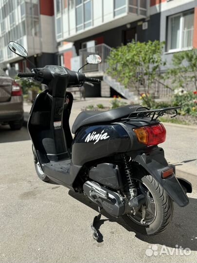 Скутер Honda Tact