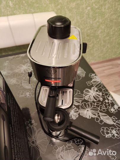 Кофемашина Polaris