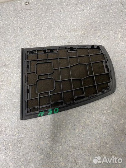 Накладка сетка в торпеда Bmw 7 F01 N63B44